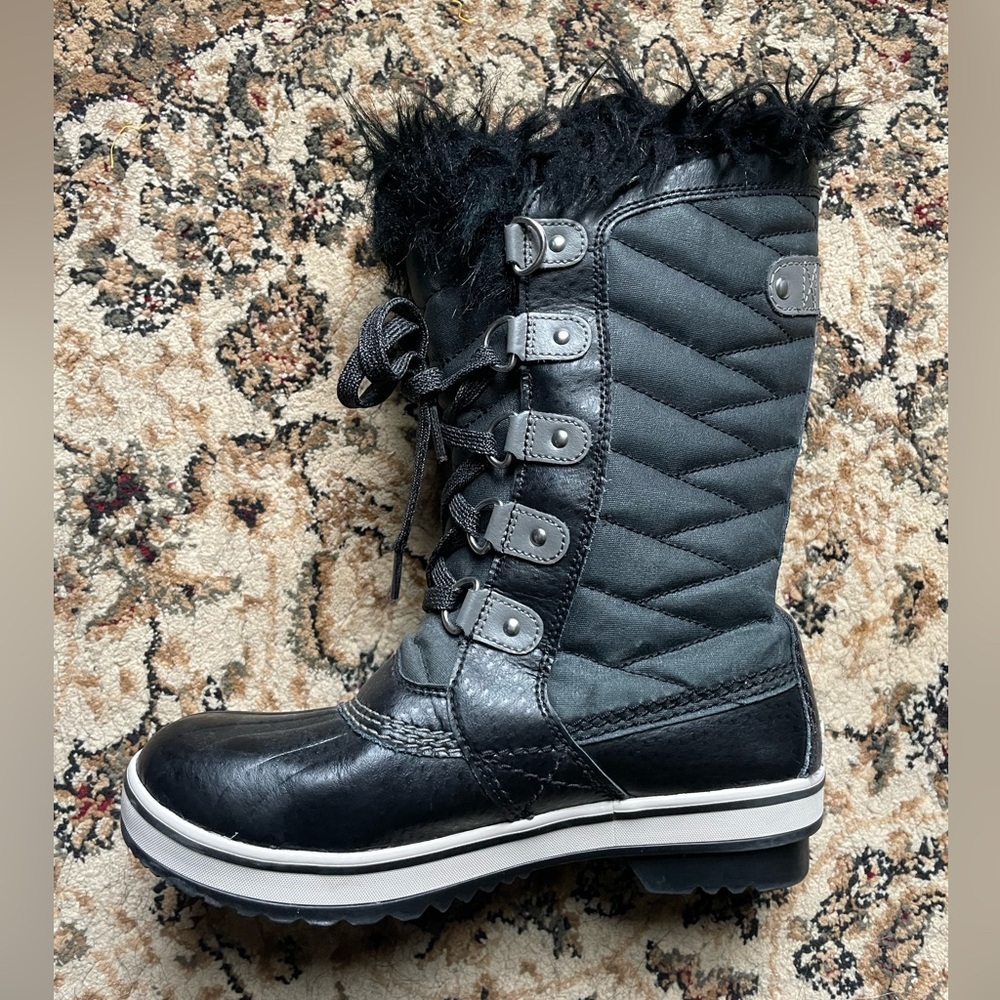 Sorel Tofino II Youth Waterproof Boot Size 4 Black Warm Winter Outdoor Hiking - Picture 3 of 7